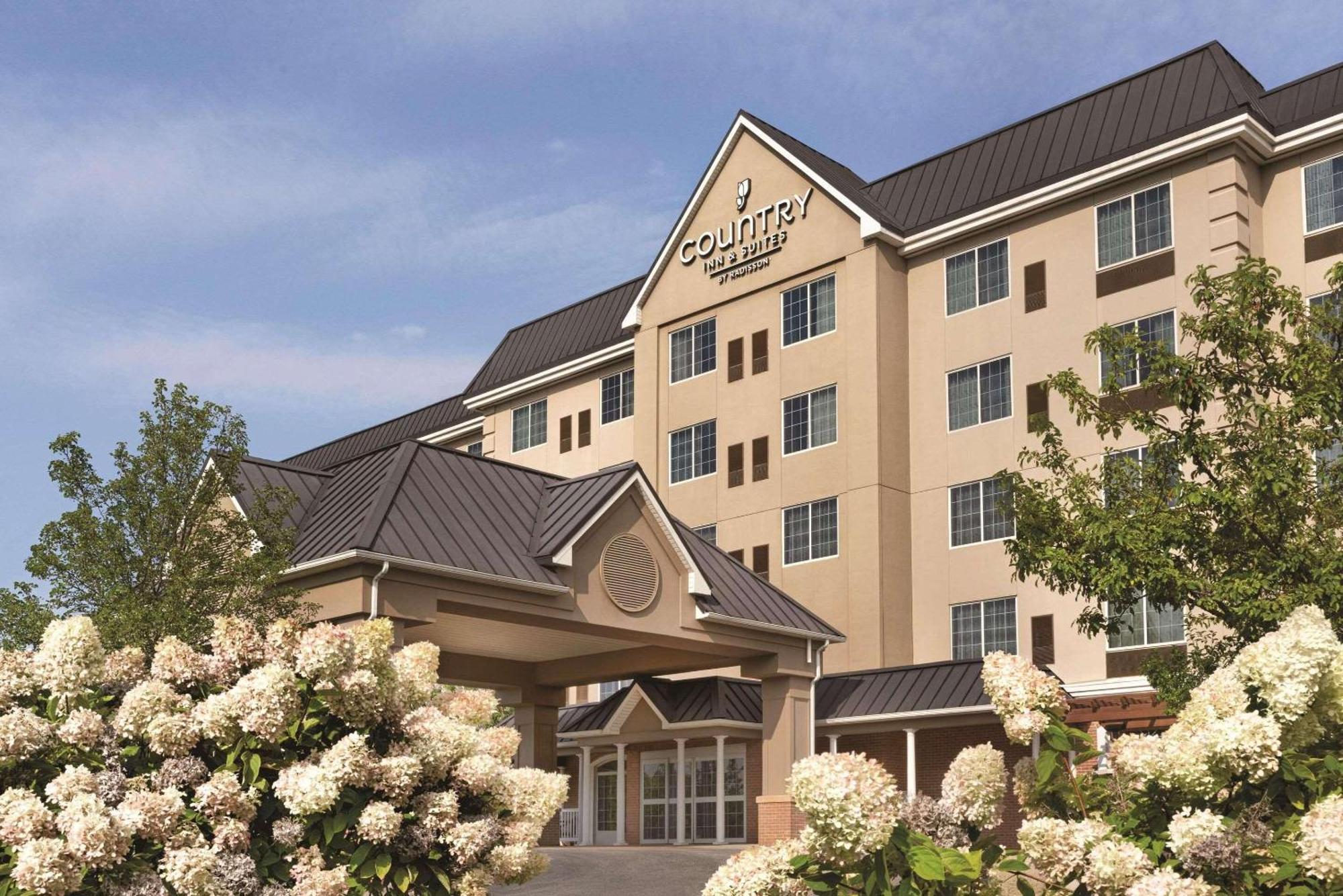 Country Inn & Suites By Radisson, Grand Rapids East, Mi Exterior foto
