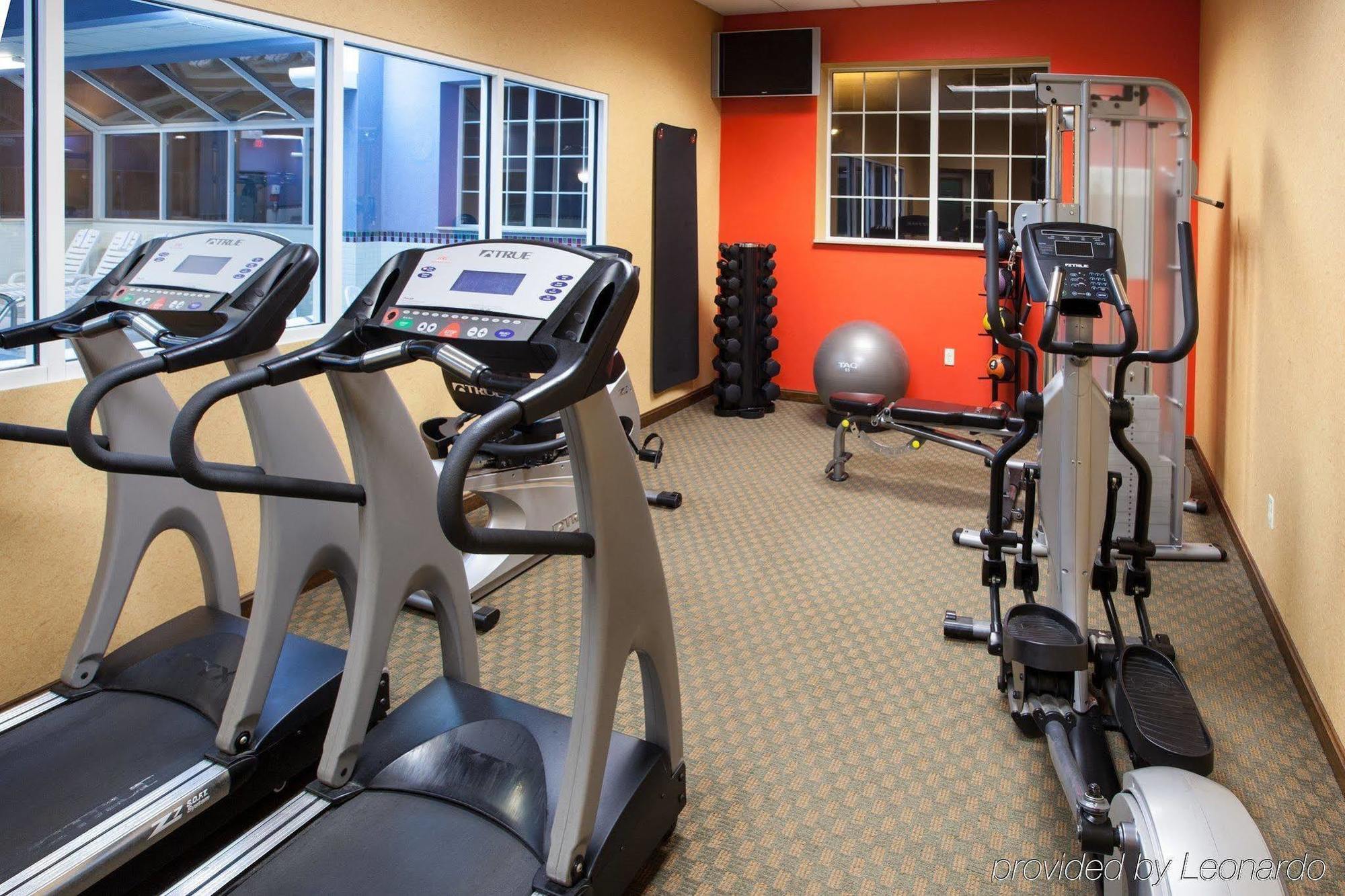 Country Inn & Suites By Radisson, Grand Rapids East, Mi Facilidades foto